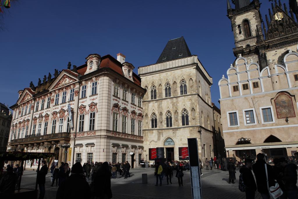 Old Town Apartments Tyn Prag Exteriör bild